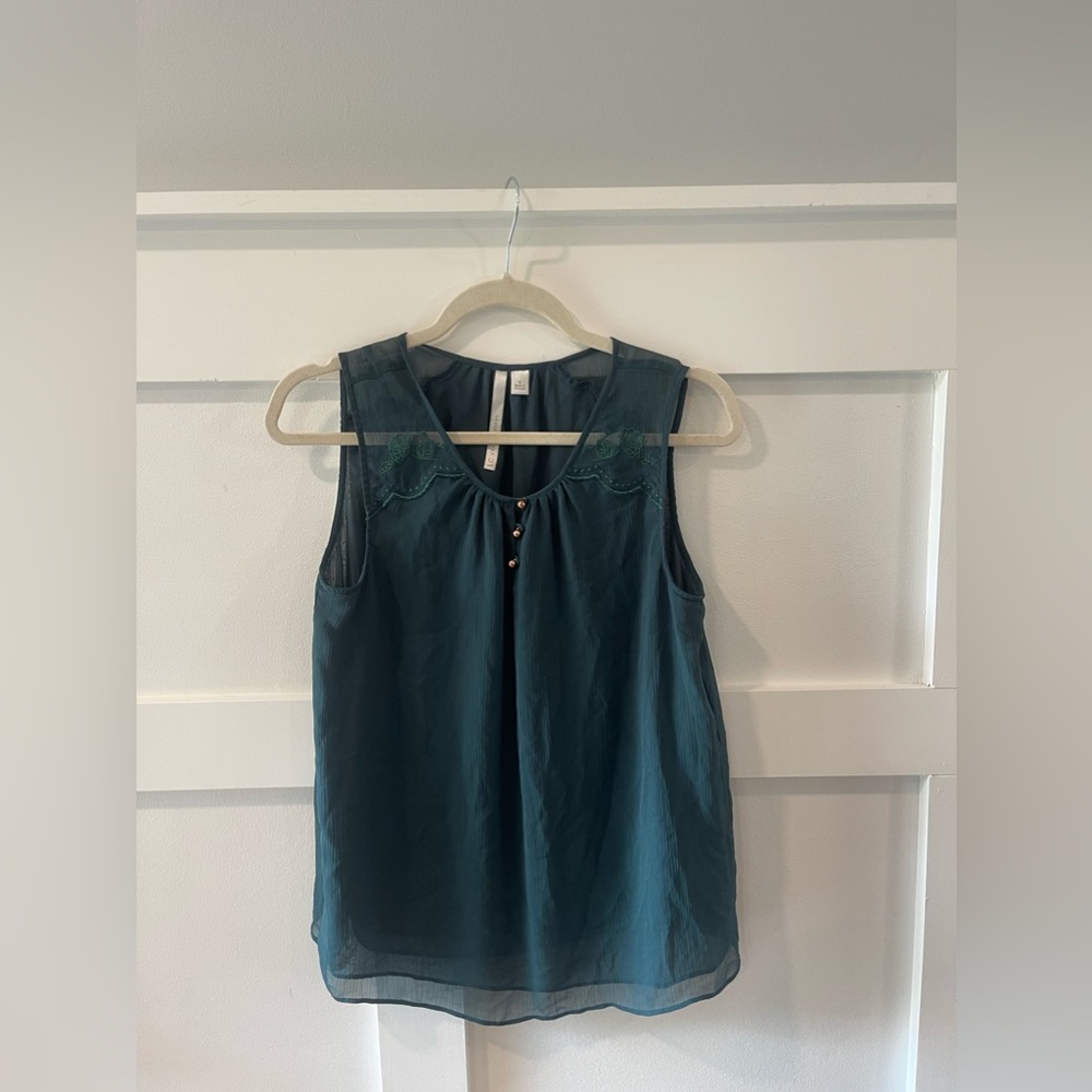 Lauren Conrad Green Top